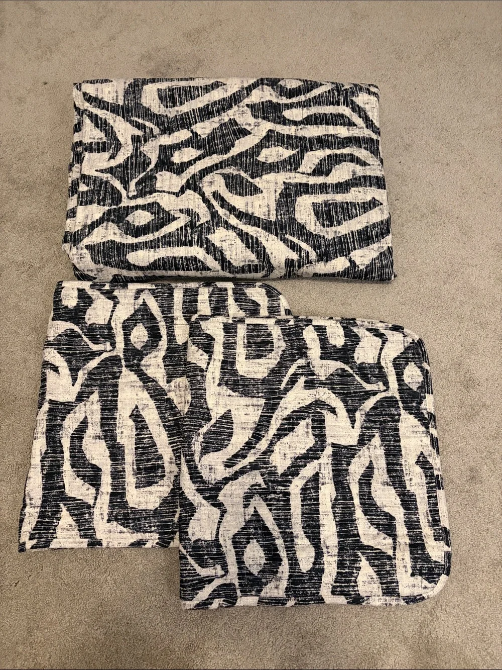 Southshore Fine Linens King Coverlet with Shams